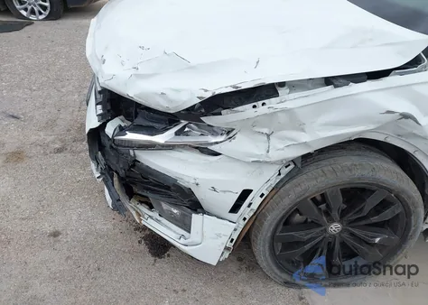 2021 Volkswagen Tiguan 2.0T Se/2.0T Se R-Line Black/2.0T Sel z USA, uszkodzony, nr VIN 3VV2B7AX8MM083365